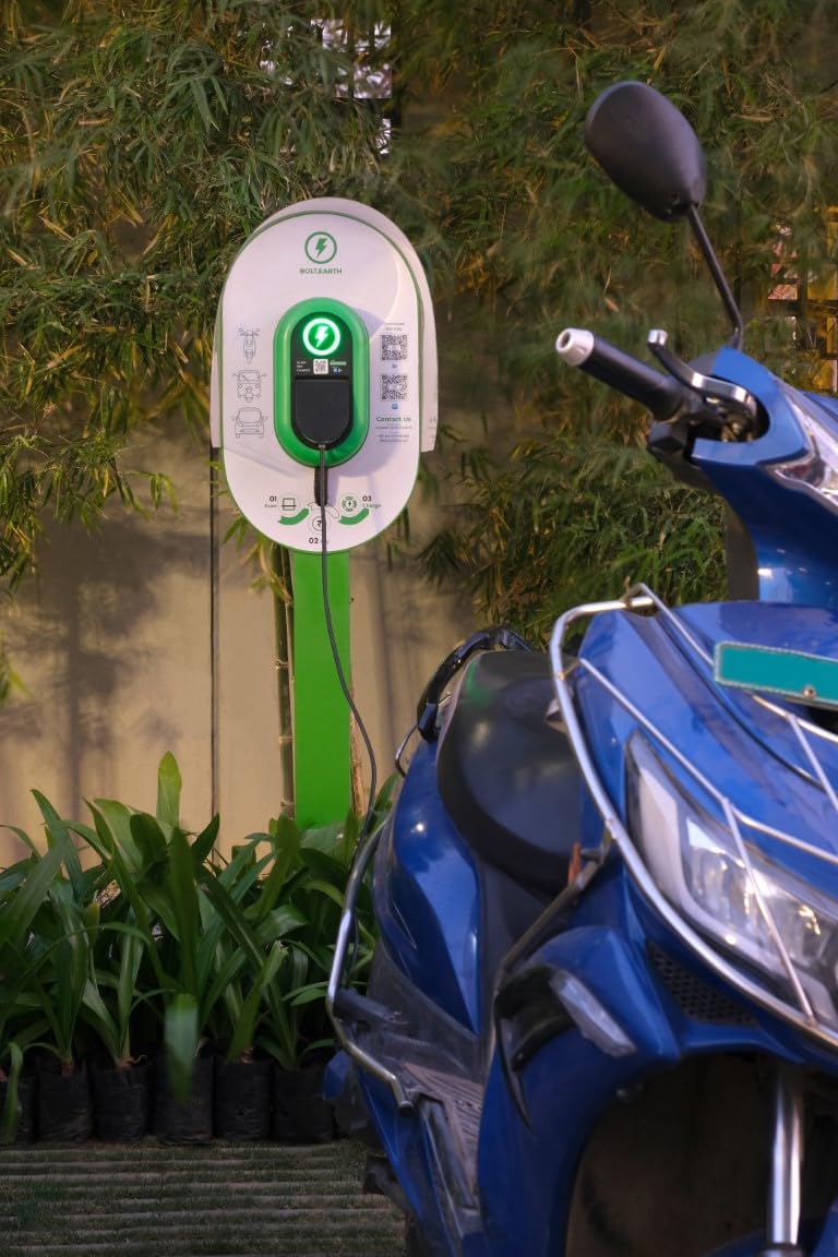 Bolt.Earth 3.3kW EV Charger: Fast & Easy Home Charging Vortex